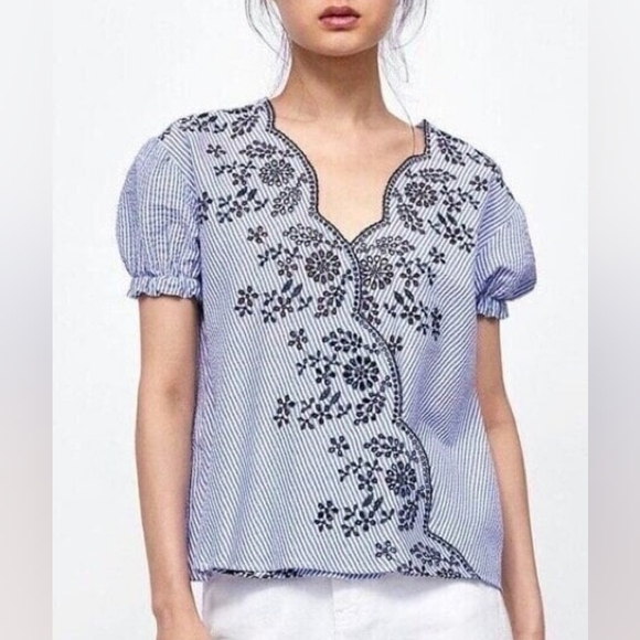 Zara Tops - Zara Boho Blue Blouse Small Embroidered Short Puff Sleeves Scalloped Seersuc Top